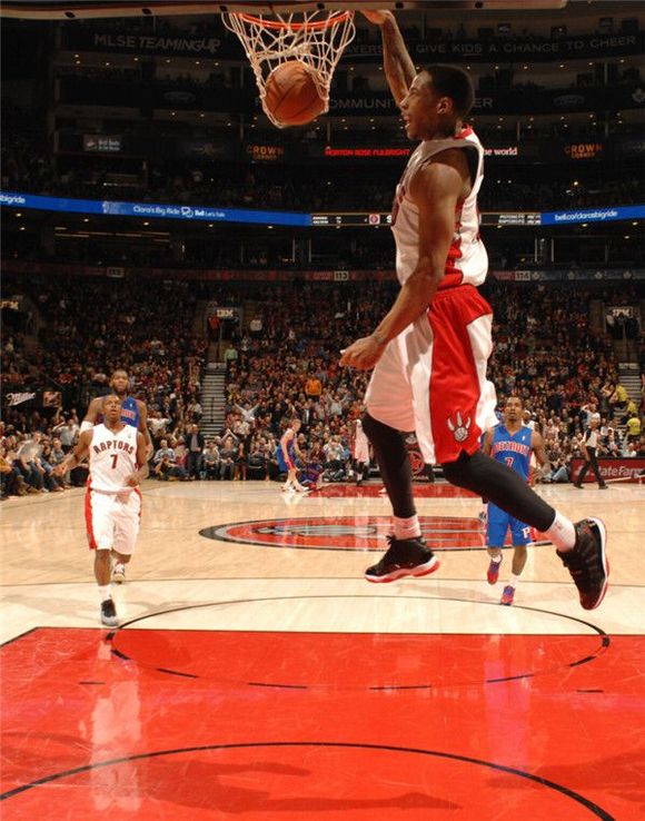 对方年轻球 对方年轻球