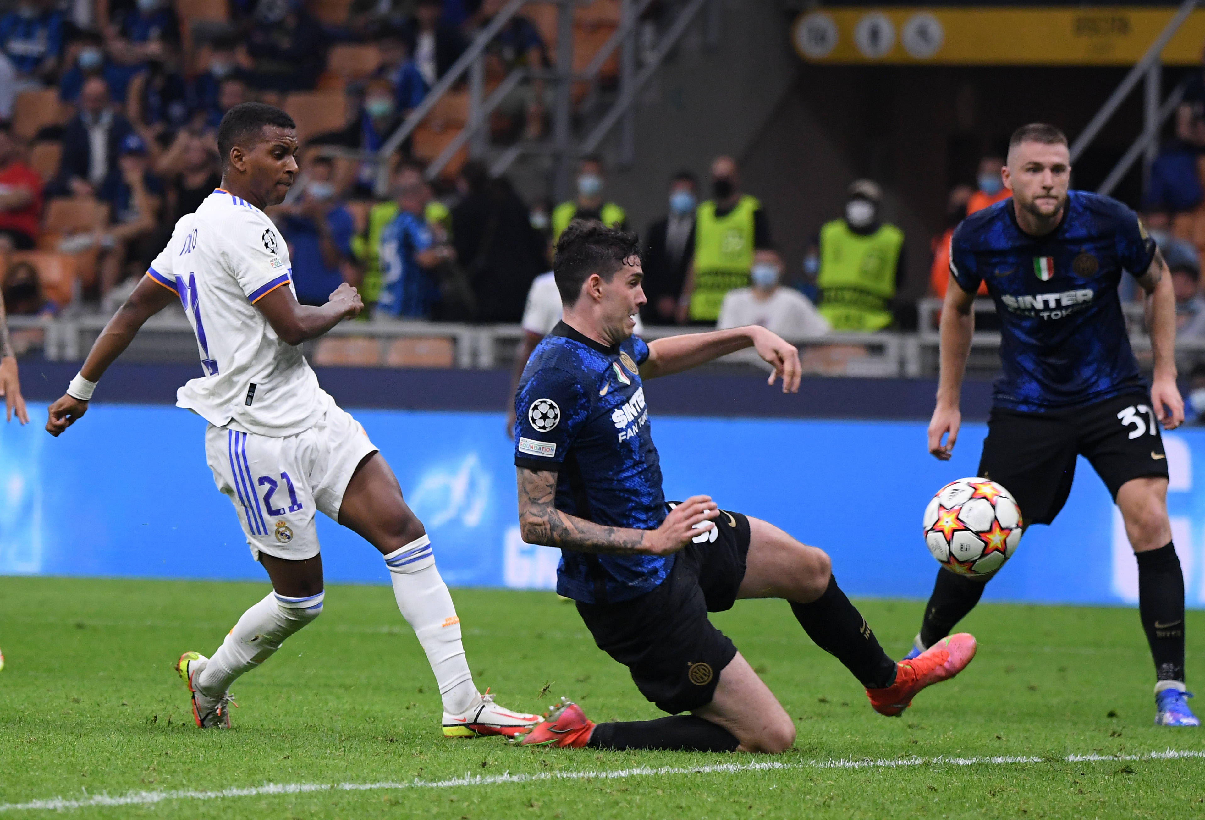 腰带爆炸与 腰带爆炸与