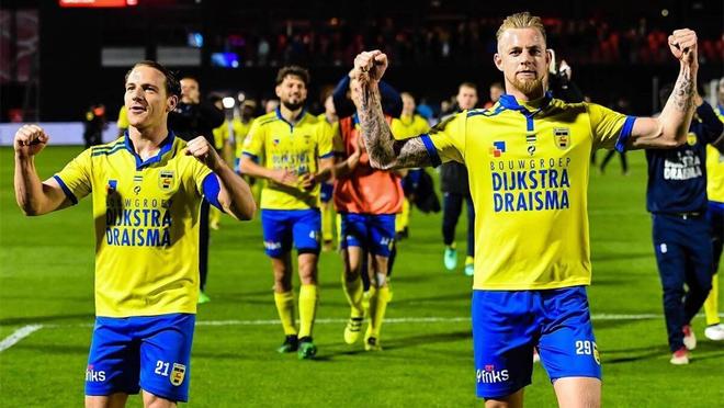 默认架构时 默认架构时